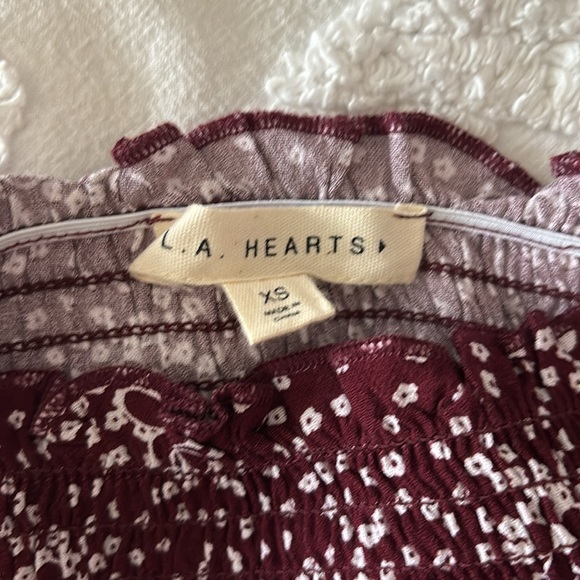 L.A. Hearts PacSun woman’s xs cropped ribbed top maroon - Picture 3 of 3